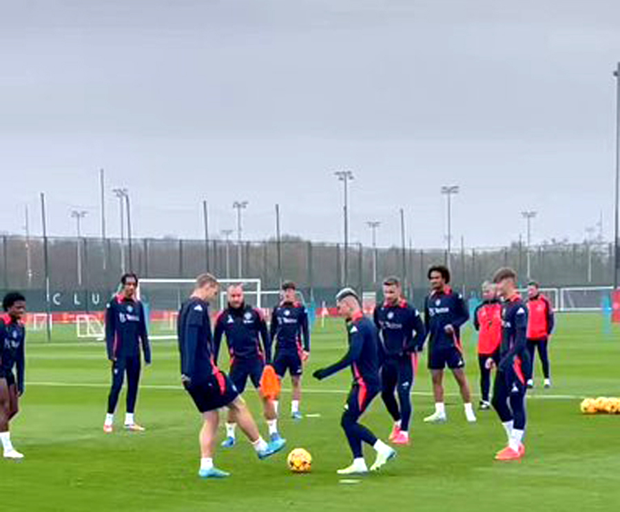 开运体育网址-曼联中场大将伤愈复出,战布宜诺斯艾利斯独立阵容稳固