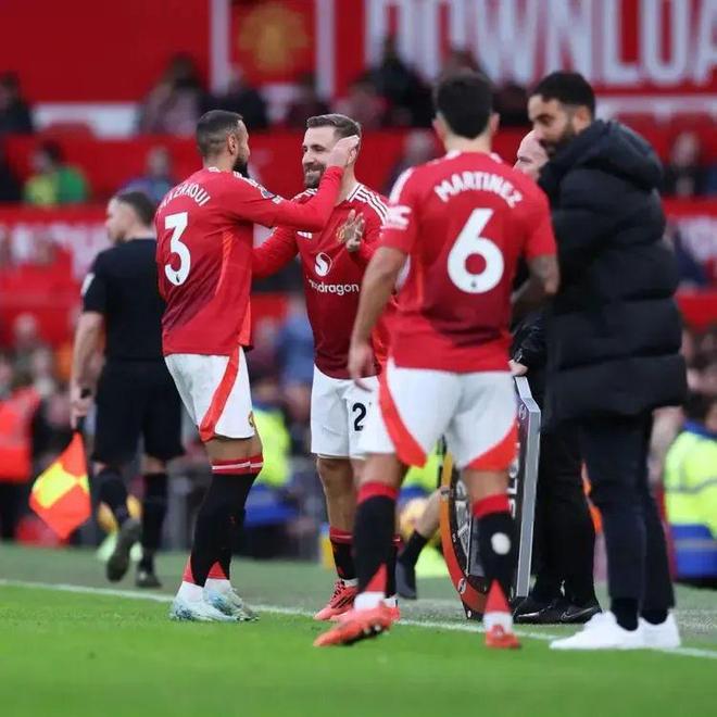 曼联中场大将伤愈复出,战布宜诺斯艾利斯独立阵容稳固 曼联中场大将伤愈复出,战布宜诺斯艾利斯独立阵容稳固