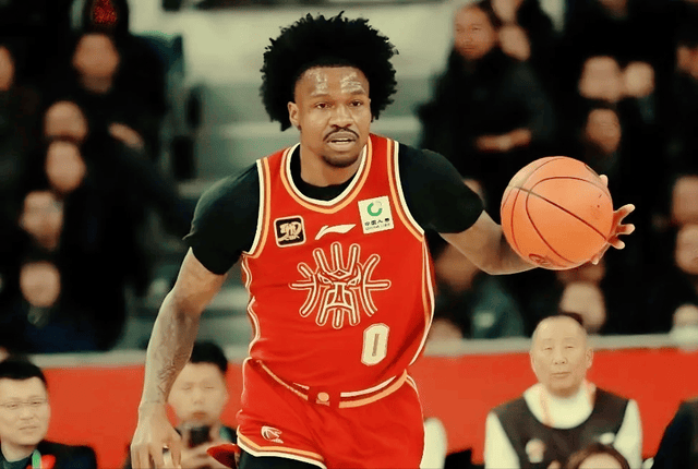 正式签约阿列克谢-施韦德,助力球队冲冠 正式签约阿列克谢-施韦德,助力球队冲冠