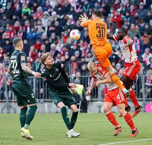 开运体育下载-多特蒙德主场大胜，德甲前四再等我！