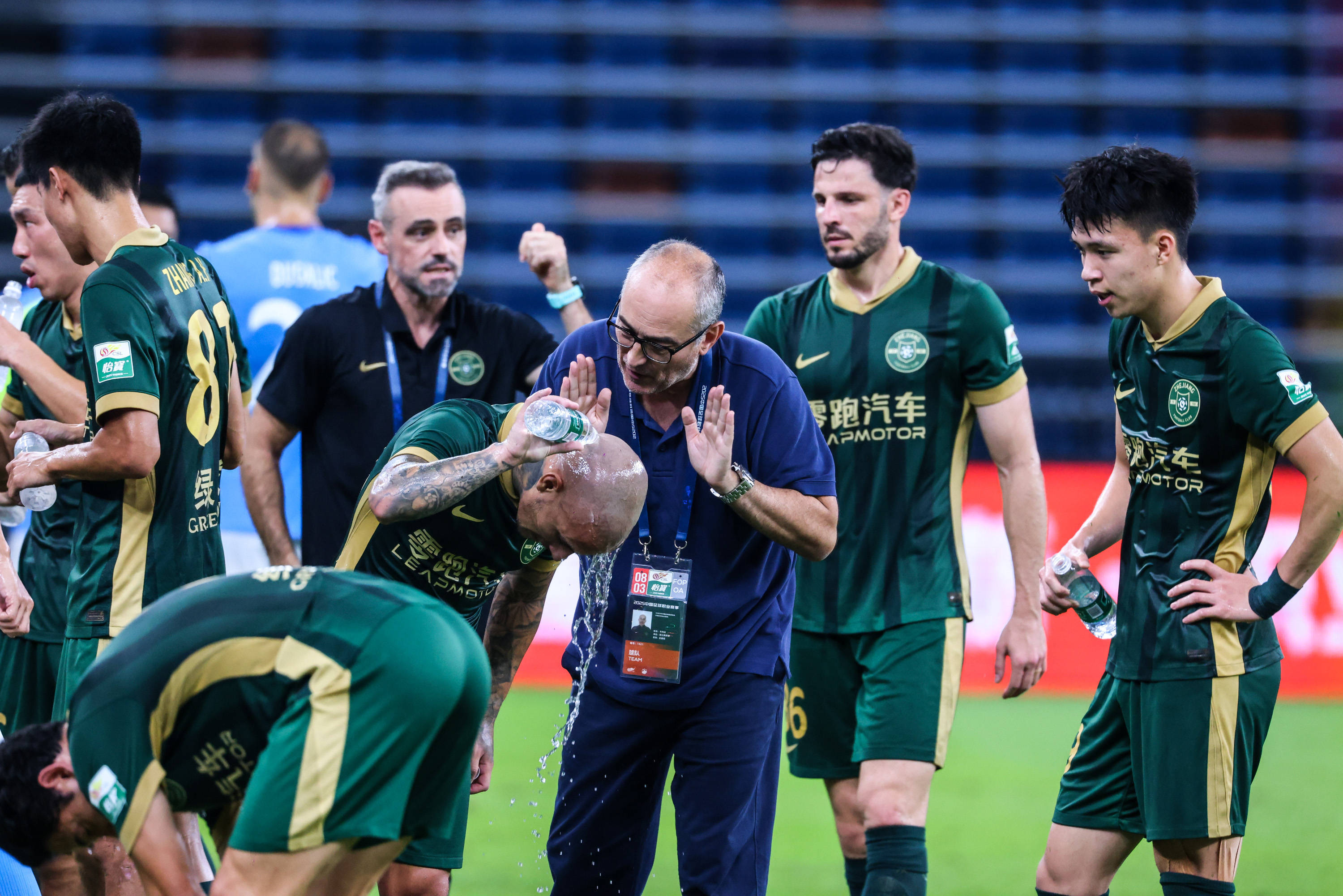 包含杭州绿城战胜青岛中能,局面中超更趋乐观的词条 包含杭州绿城战胜青岛中能,局面中超更趋乐观的词条