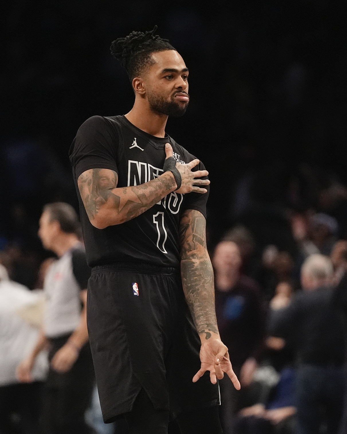 篮网力克猛龙,东部领先优势扩大 篮网力克猛龙,东部领先优势扩大