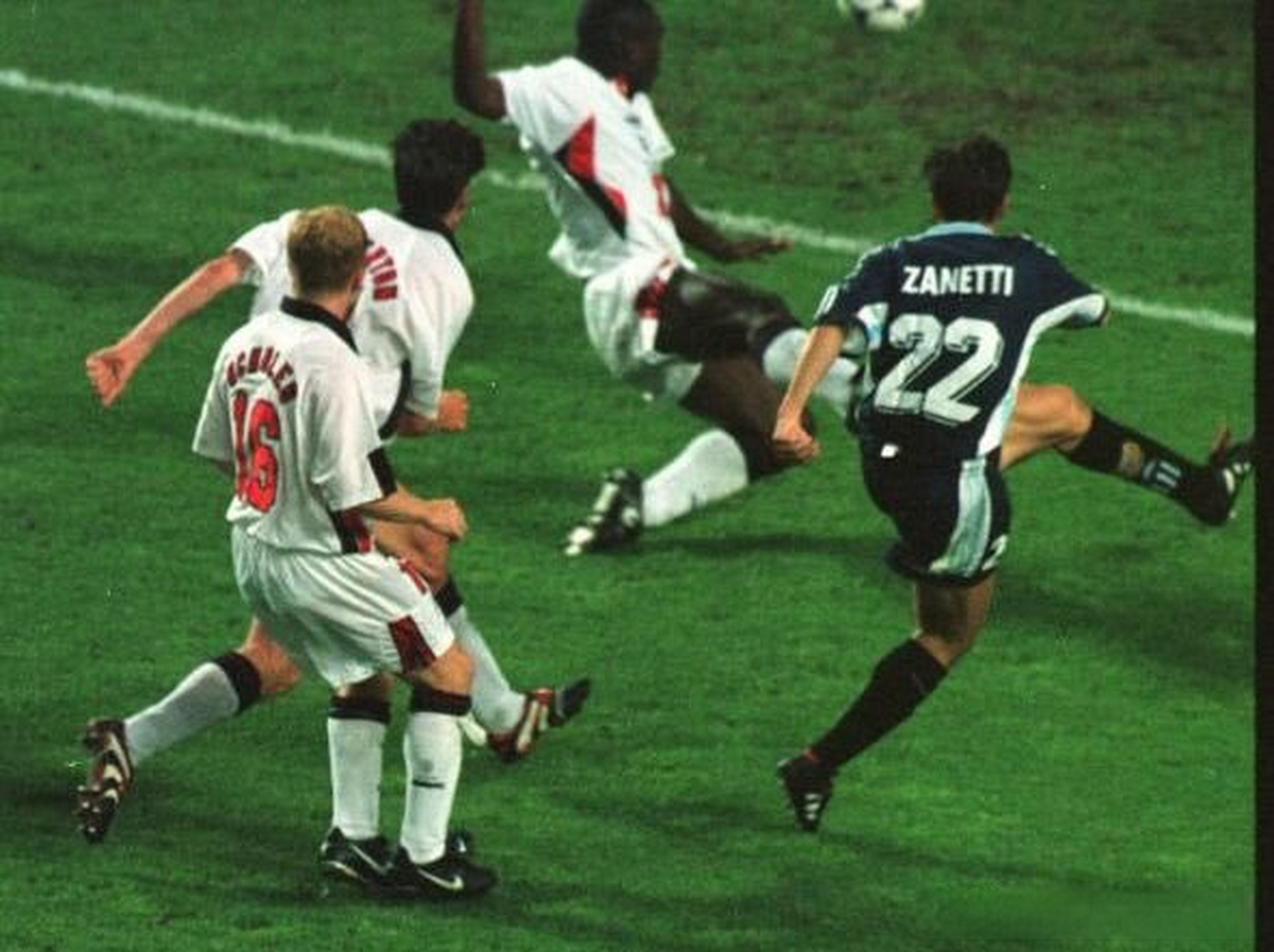 开运体育亚洲官网-英格兰客场失利荷兰,小组第三的位置岌岌可危的简单介绍