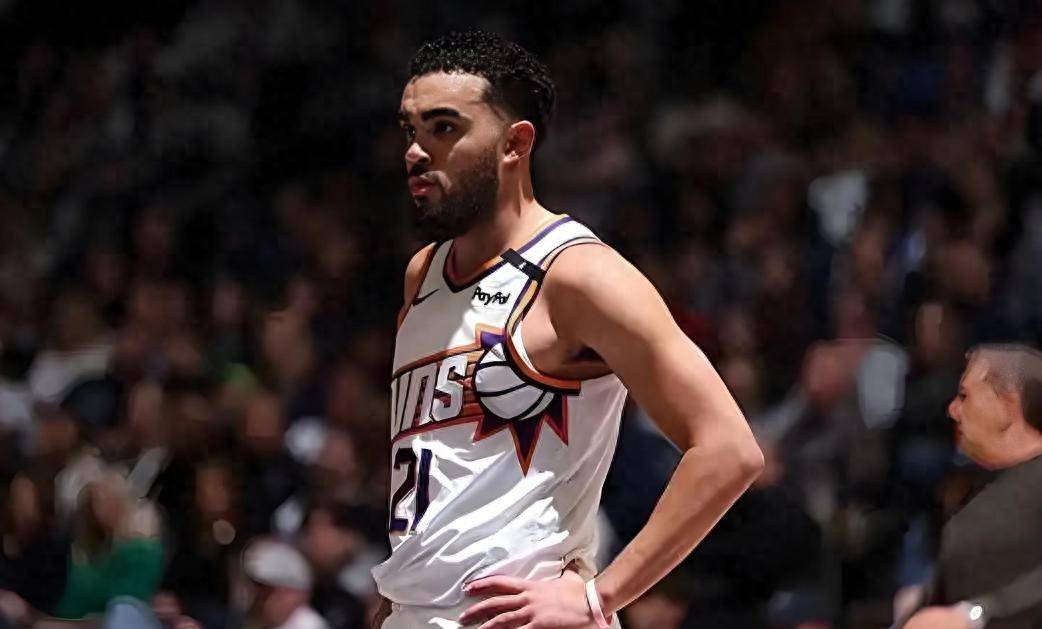 开运体育投注-太阳队年轻控卫崭露头角,展现出惊人天赋的简单介绍